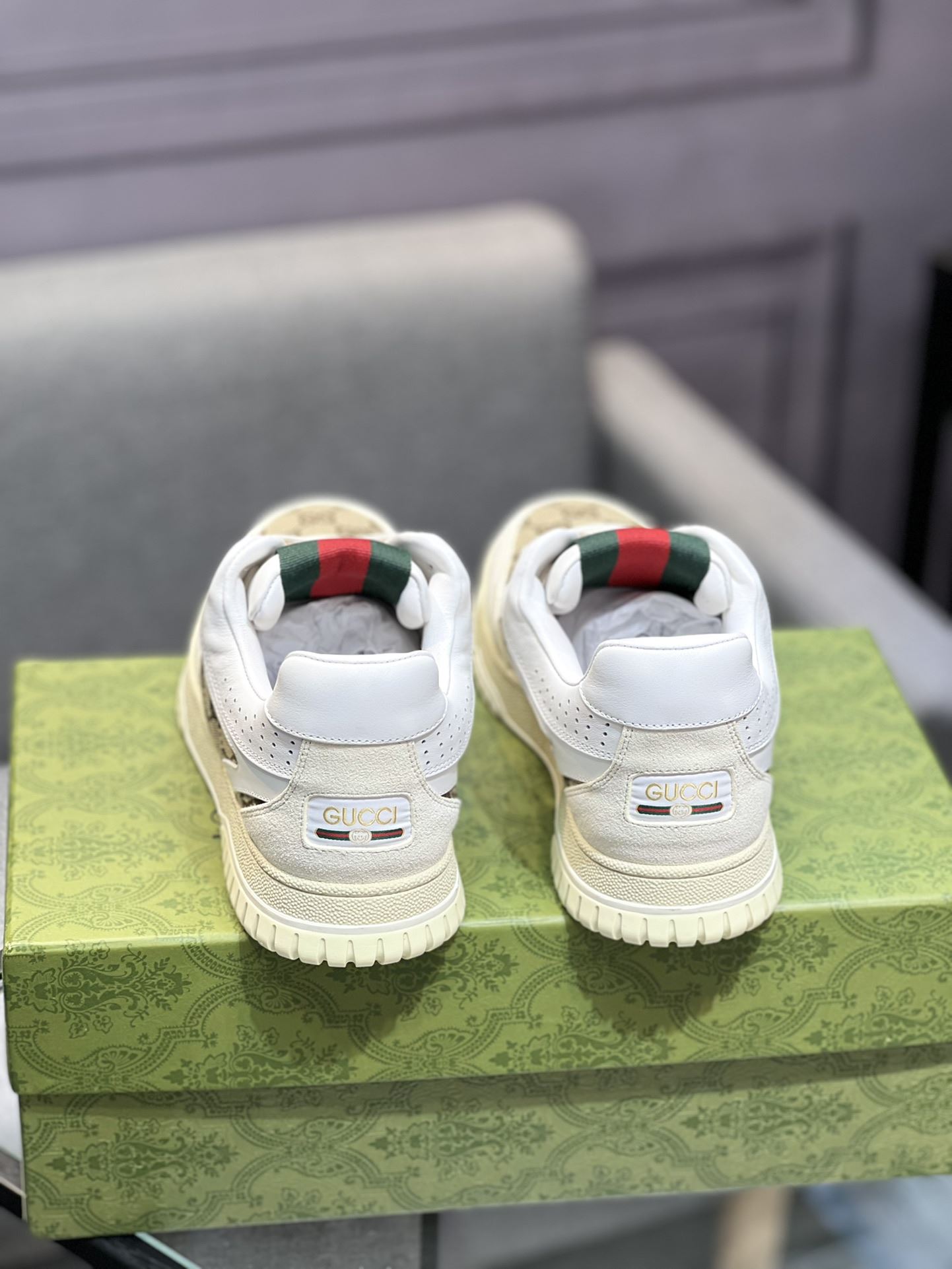 Gucci Low Shoes